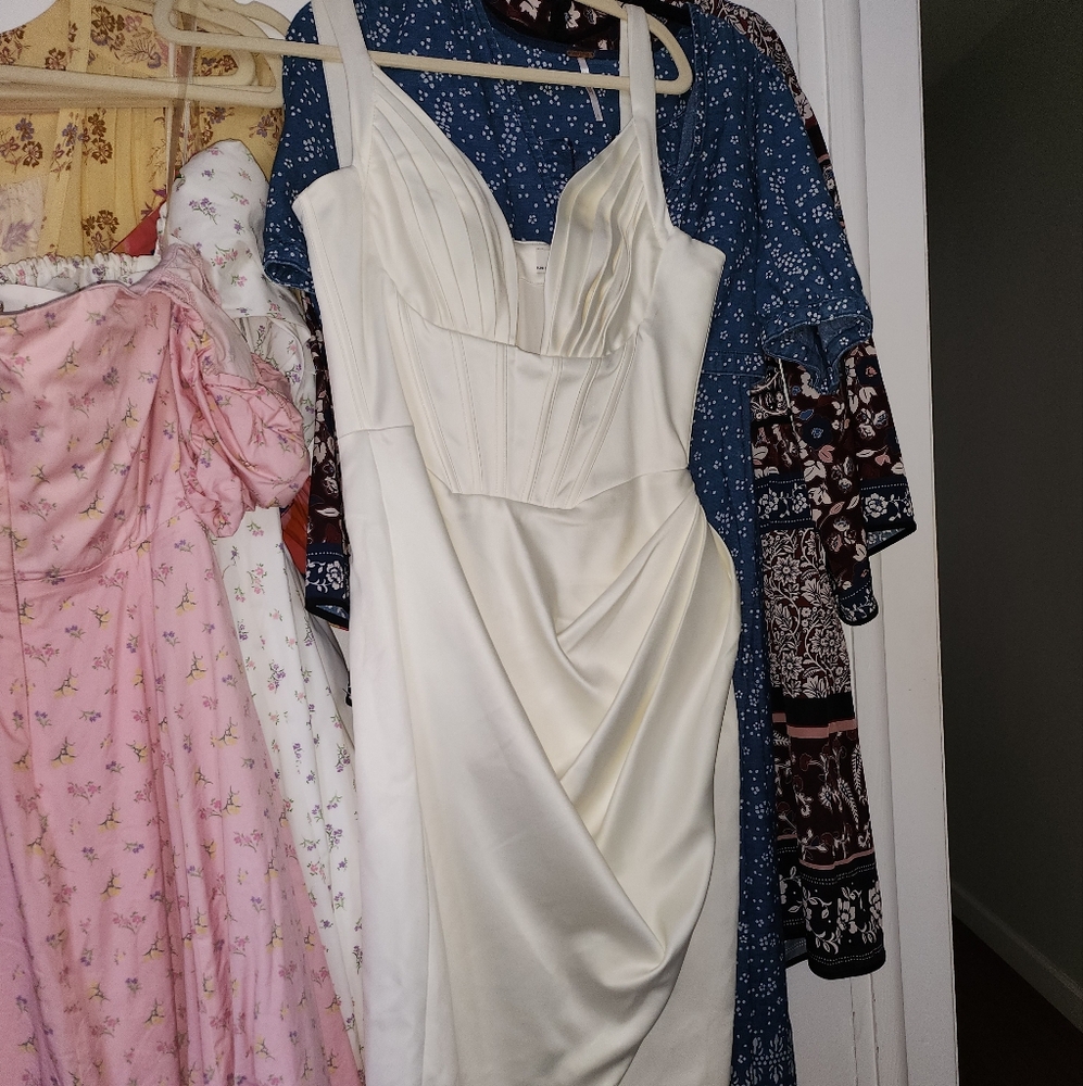 House of CB M D-DD 'Faye' Ivory  white Satin Corset Midi Dress size M PLUS CUP